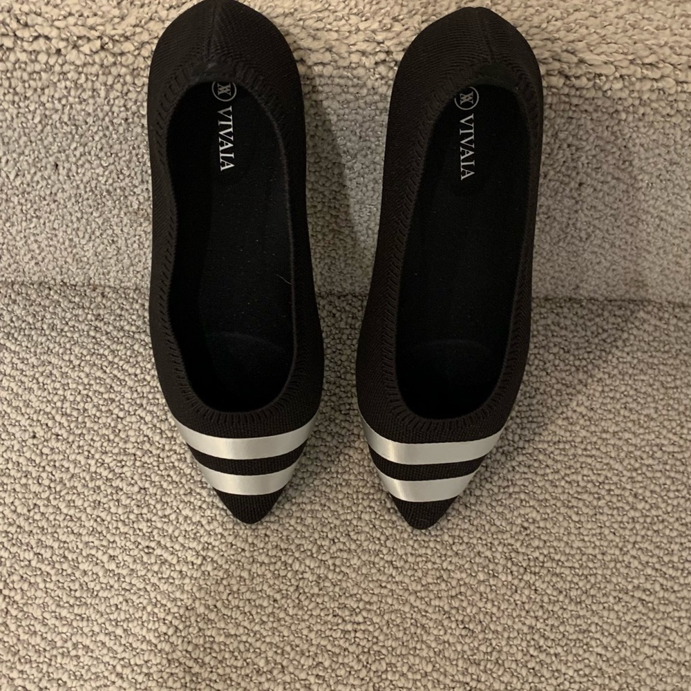 Vivaia Black Flats with White and Satin trim Size 10